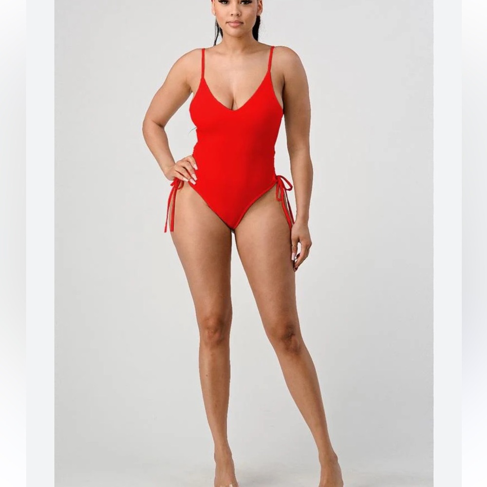 California Sunshine Red One Piece Swimwear Size M